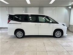 ノア ハイブリッドS-Z