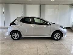 ヤリス X 4WD