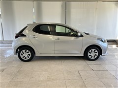ヤリス X 4WD