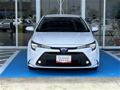 カローラツーリングハイブリッドX