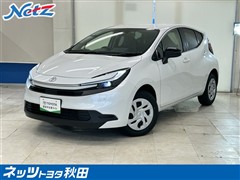 アクア U E-Four