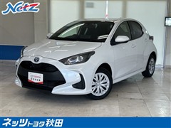 ヤリス ハイブリッド X 4WD
