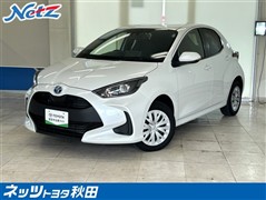 トヨタ　ヤリス ハイブリッド X