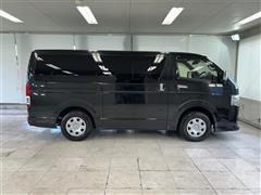 ハイエースバン S-GLダークプラ