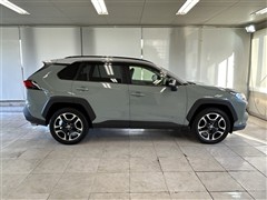 RAV4 アドベンチャー 4WD