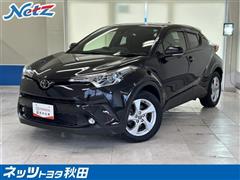 トヨタ　C-HR S-T 4WD