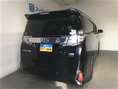 ヴェルファイアハイブリッド ZR