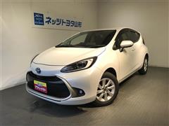 トヨタ アクア Z 4WD