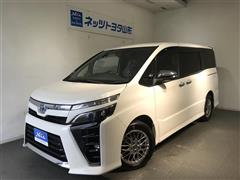 トヨタ　ヴォクシー HEV ZSキラメキ3