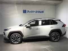 RAV4 アドベンチャー 4WD