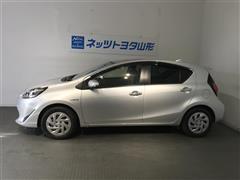 アクア Sスタイルブラック