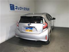 アクア Sスタイルブラック