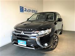 三菱 アウトランダーPHEV G ナビ