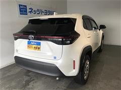 ヤリスクロス X