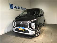 三菱　eKクロス T 4WD