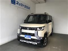 三菱 デリカミニ T プレミアム 4WD