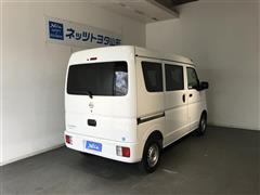 NV100クリッパー DX 4WD