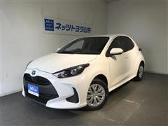 ヤリス ハイブリッド X 4WD