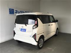 ムーヴ X