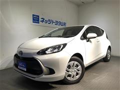 トヨタ アクア G 4WD
