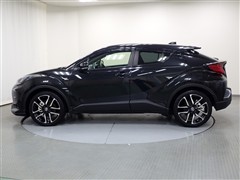 C-HR HEV S GRスポーツ