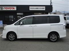 ヴォクシー ZS キラメキ2 4WD