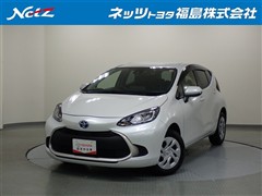 トヨタ　アクア G 4WD