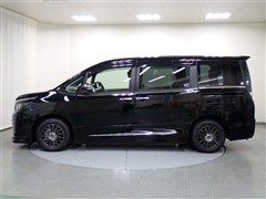 ヴォクシー X ウェルキャブ 4WD