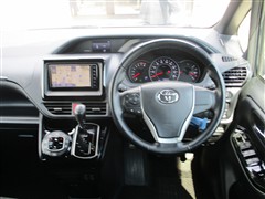 ヴォクシー V 4WD