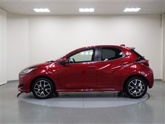 ヤリス ハイブリッド Z