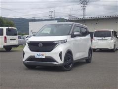 日産　サクラ X