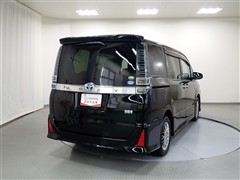 ヴォクシー HEV ZSキラメキ