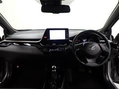 C-HR HEV G モードネロ