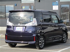 ソリオバンディットHEV MV4WD