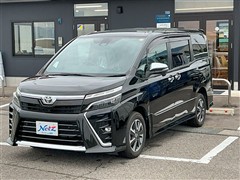 トヨタ ヴォクシー ZSキラメキ3 4WD