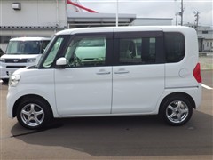 タント X 4WD