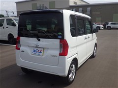 タント X 4WD