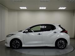 ヤリス ハイブリッド Z