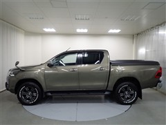 ハイラックス Z 4WD