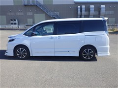 ヴォクシー ZS キラメキ3