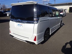 ヴォクシー ZS キラメキ3