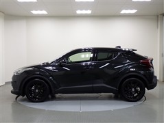 C-HR HEV Gモードネロ