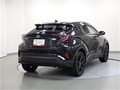 C-HR HEV Gモードネロ