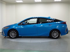 プリウスPHV Sナビパッケージ