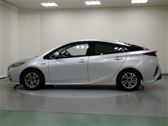 プリウスPHV Aユーティリティプラ