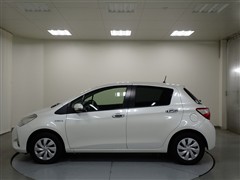 ヴィッツHV FセーフティED2