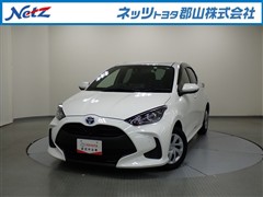 トヨタ ヤリスHV X