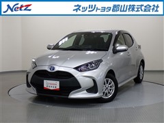 トヨタ ヤリスHV X