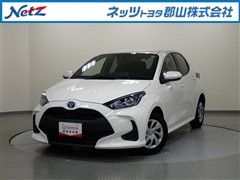 トヨタ ヤリスHV X