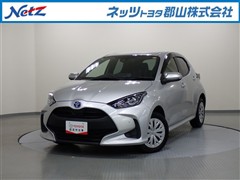 トヨタ ヤリスHV X